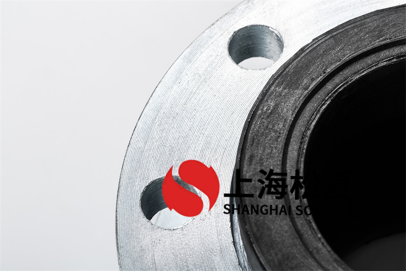 為什么說DN100消防吸水泵橡膠接頭是一款高性能的產(chǎn)品？